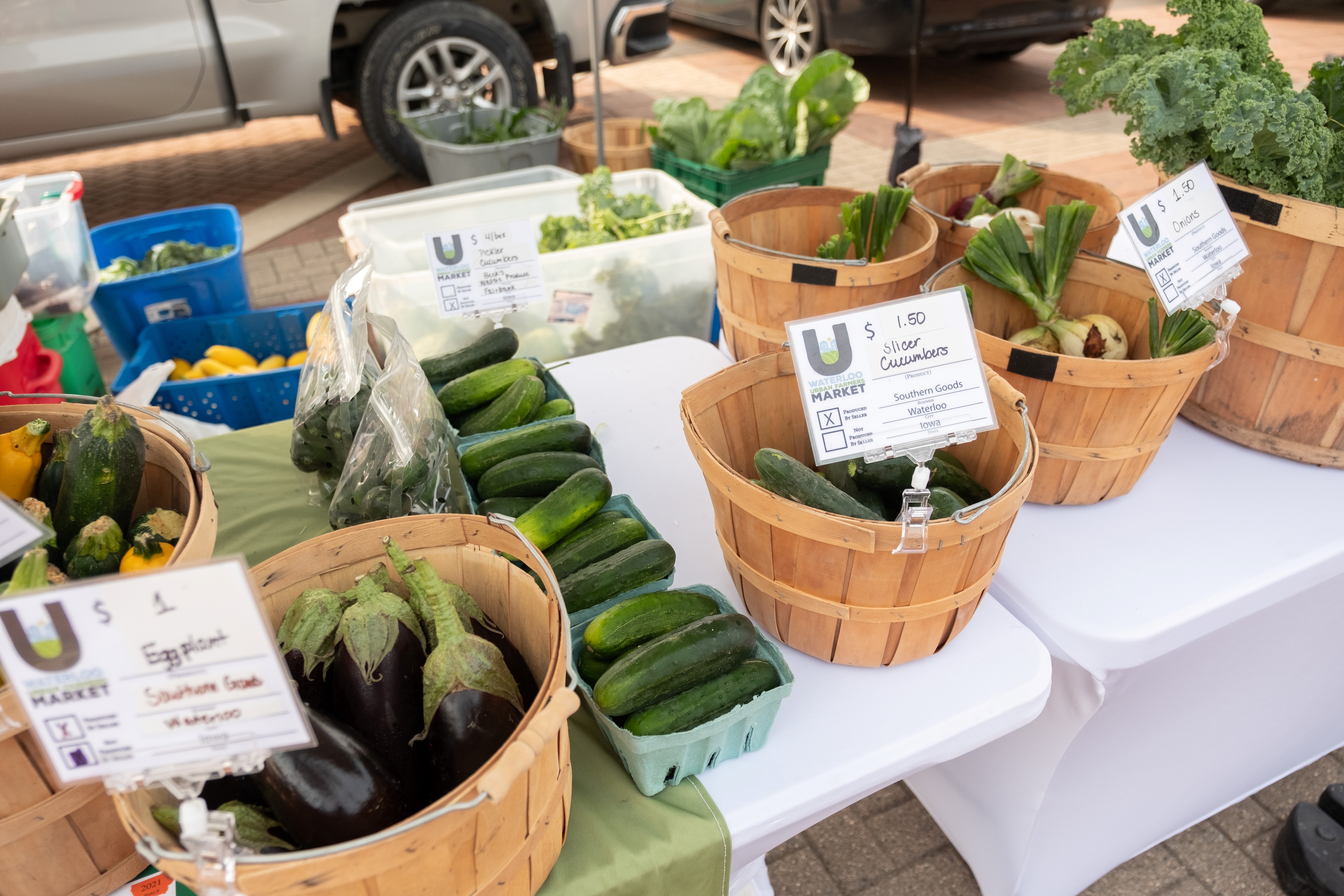 Curbside market waterloo farmers market